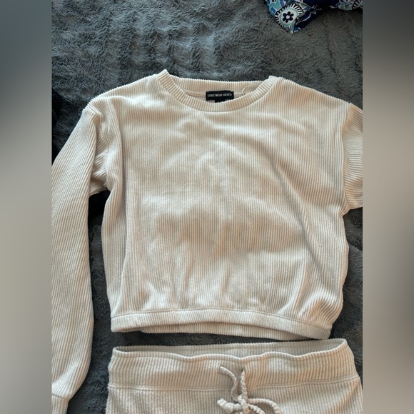 Streetwear Society set. Like new worn once super soft. - Picture 5 of 5